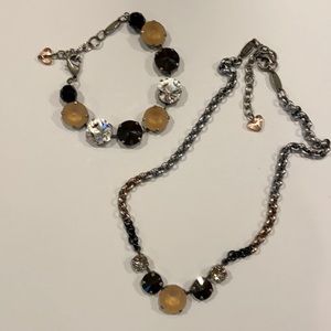 Sabika- Black/Gold Necklace Bracelet Set